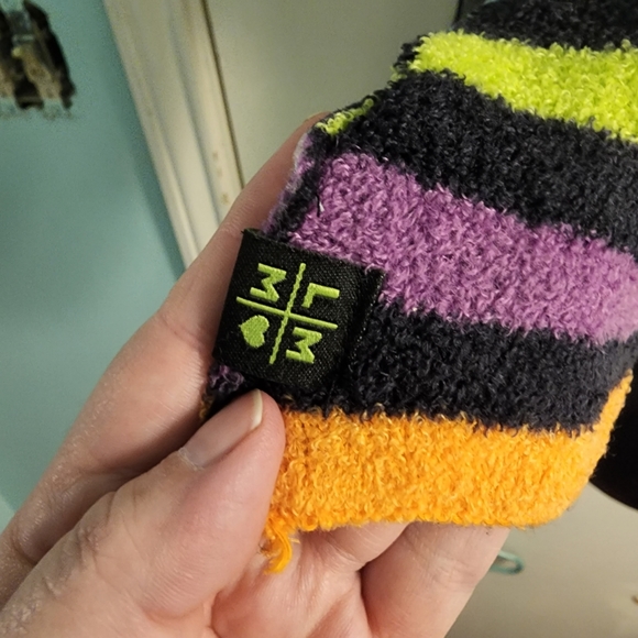 3 for $20 👾, Little Miss Matched scarf - Picture 2 of 3